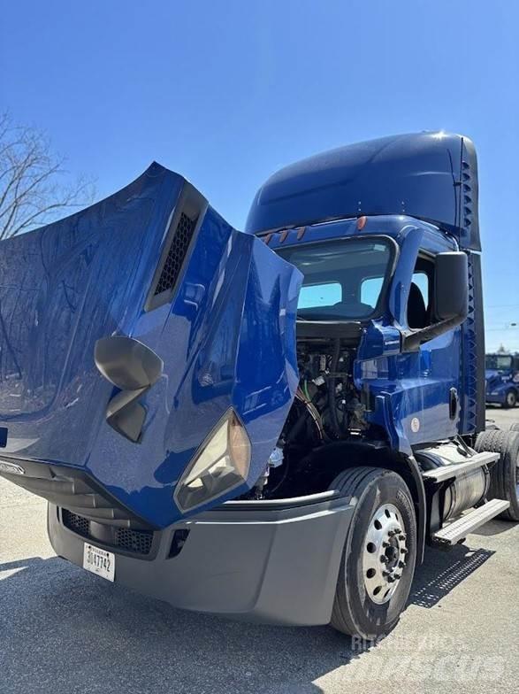 Freightliner CASCADIA 116 Седельные тягачи