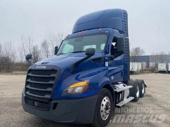 Freightliner CASCADIA 116 Седельные тягачи