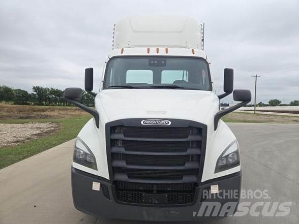 Freightliner CASCADIA 116 Седельные тягачи