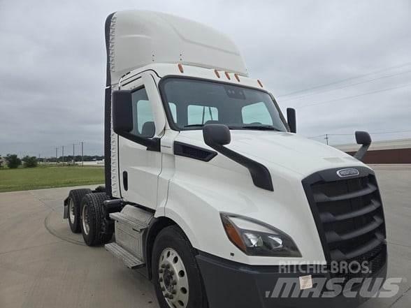 Freightliner CASCADIA 116 Седельные тягачи