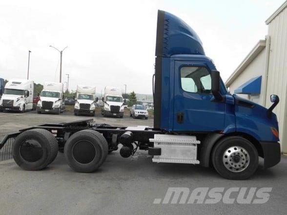 Freightliner CASCADIA 116 Седельные тягачи