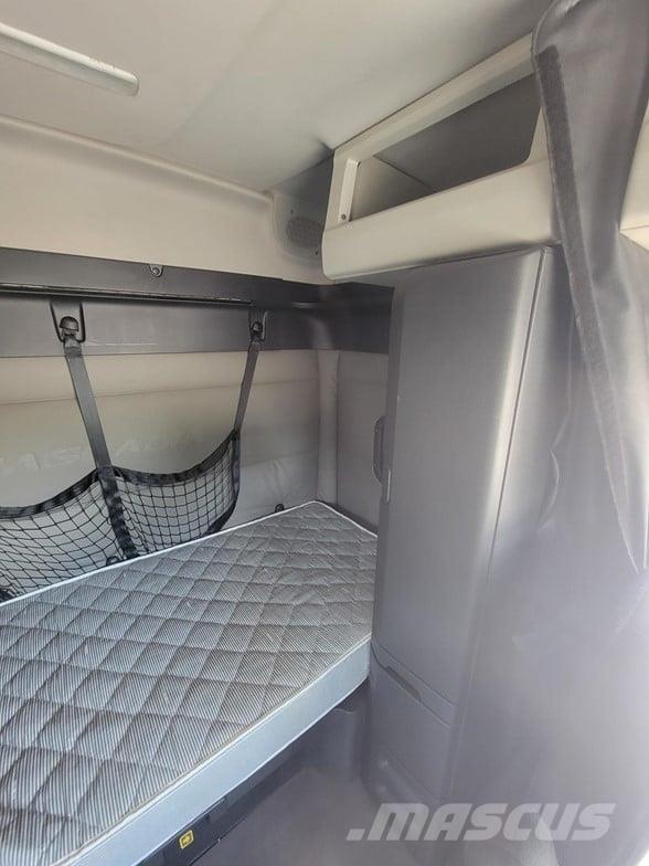 Freightliner CASCADIA 116 Седельные тягачи