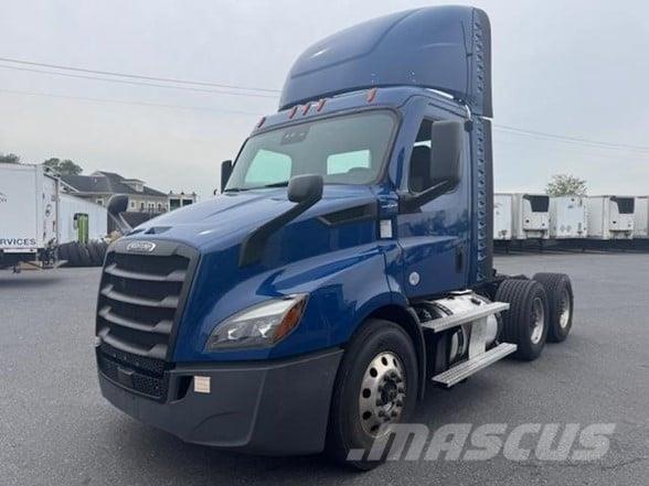 Freightliner CASCADIA 116 Седельные тягачи