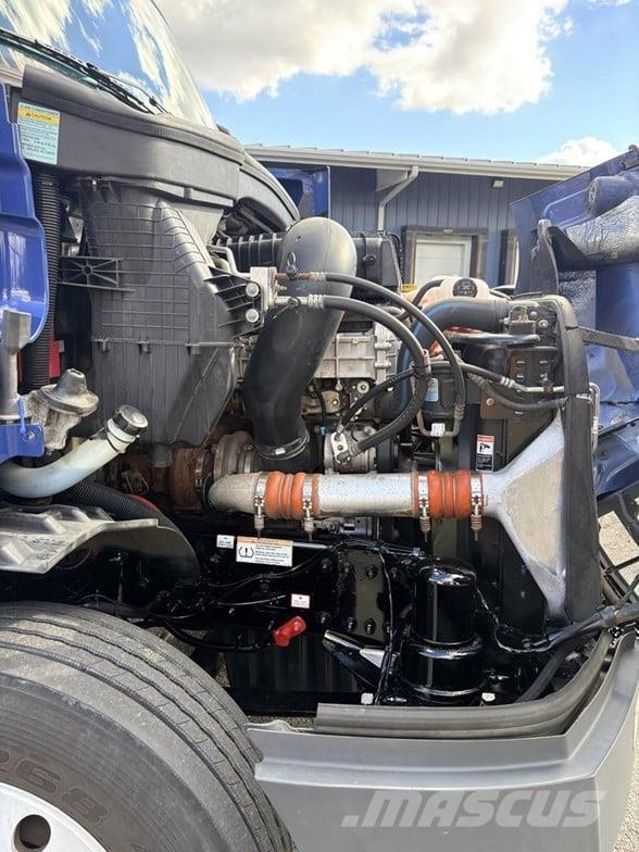 Freightliner CASCADIA 116 Седельные тягачи