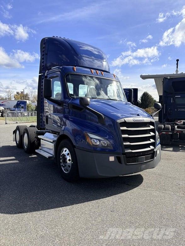 Freightliner CASCADIA 116 Седельные тягачи