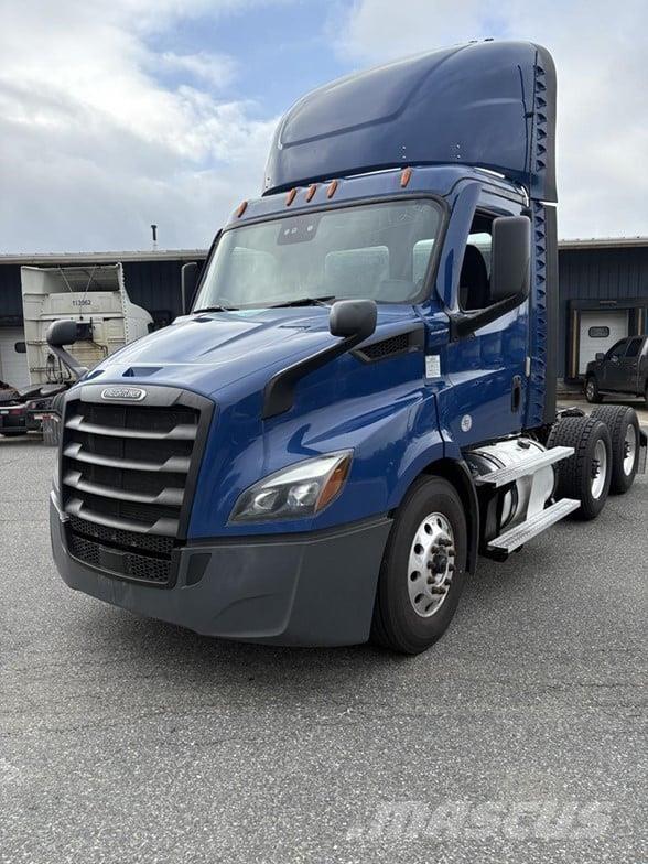 Freightliner CASCADIA 116 Седельные тягачи