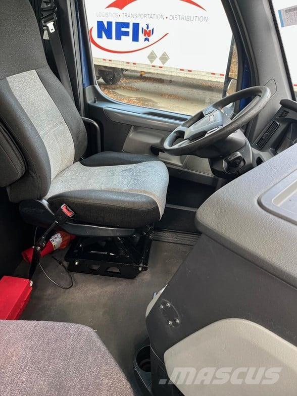 Freightliner CASCADIA 116 Седельные тягачи