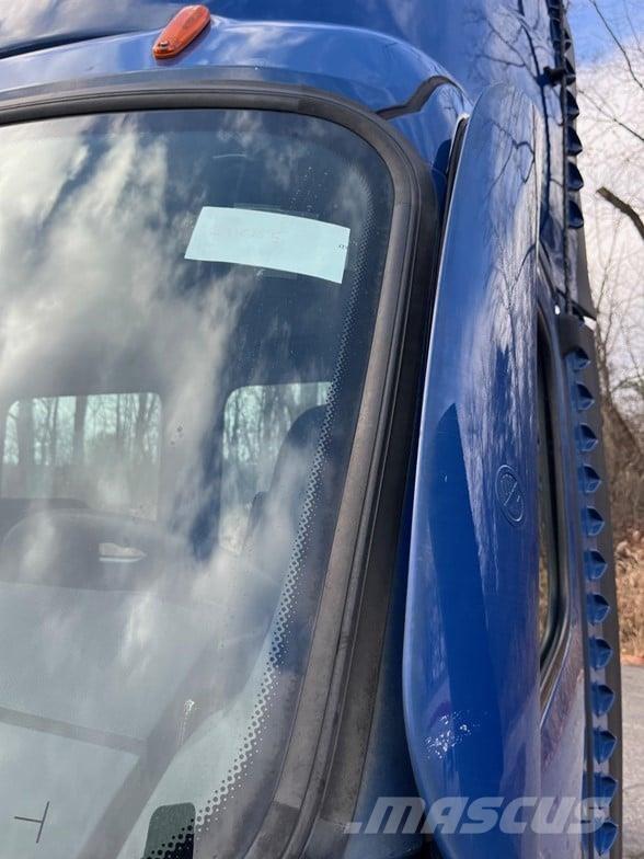 Freightliner CASCADIA 116 Седельные тягачи