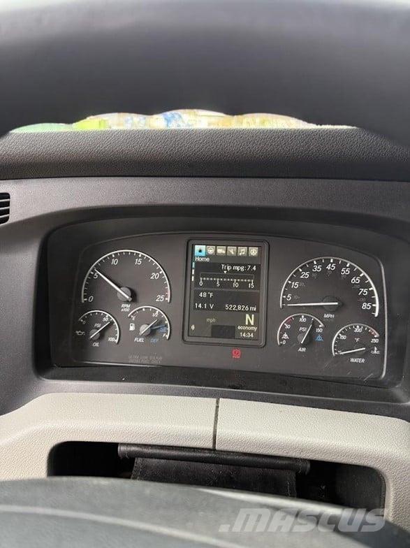 Freightliner CASCADIA 116 Седельные тягачи