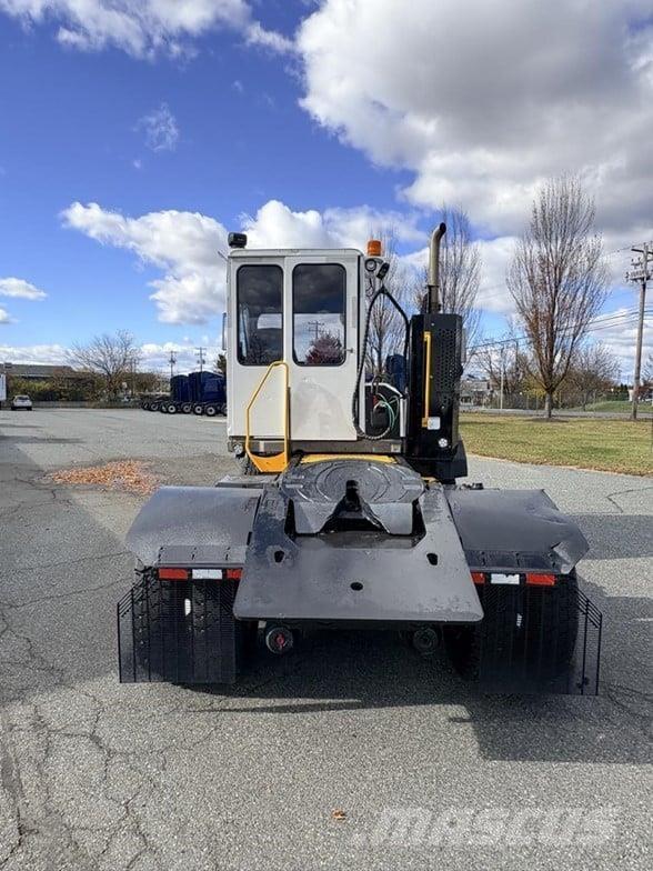 Kalmar OTTAWA 4X2 OFF-ROAD Терминальные тягачи