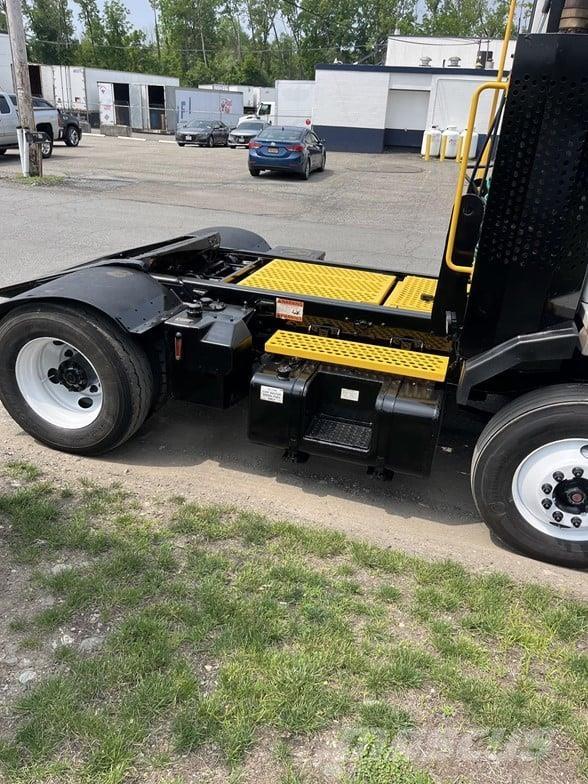 Kalmar OTTAWA T2 Терминальные тягачи