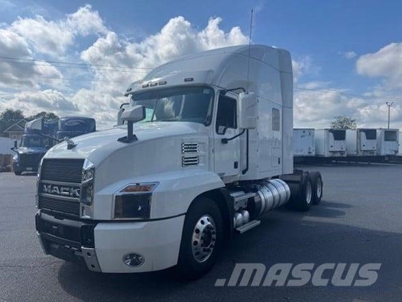 Mack ANTHEM 64T Седельные тягачи