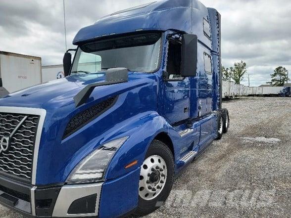 Volvo VNL64T860 Седельные тягачи