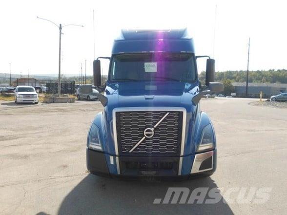 Volvo VNL64T860 Седельные тягачи