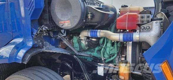 Volvo VNR64T300 Седельные тягачи