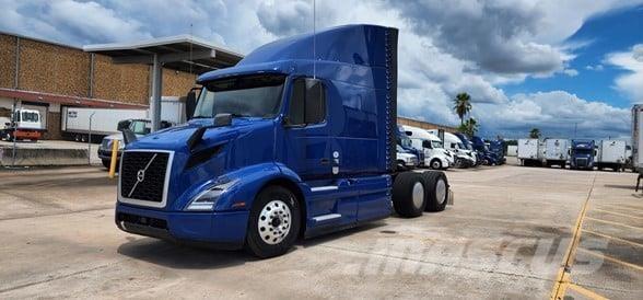 Volvo VNR64T640 Седельные тягачи