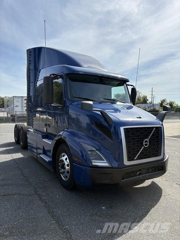 Volvo VNR64T640 Седельные тягачи