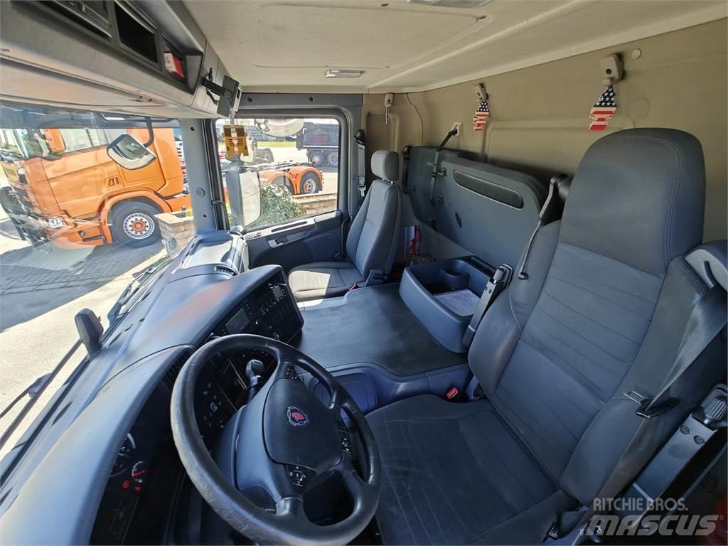 Scania P280 Грузовики-Фургоны