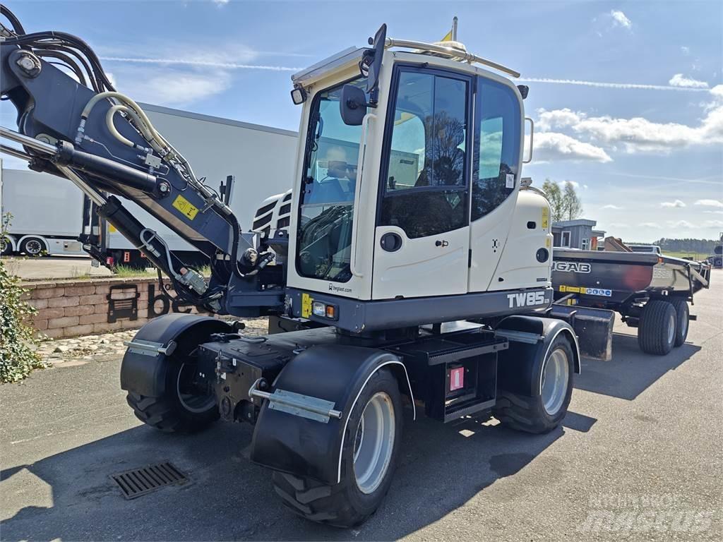 Terex TW85 Малые экскаваторы 7т-12т