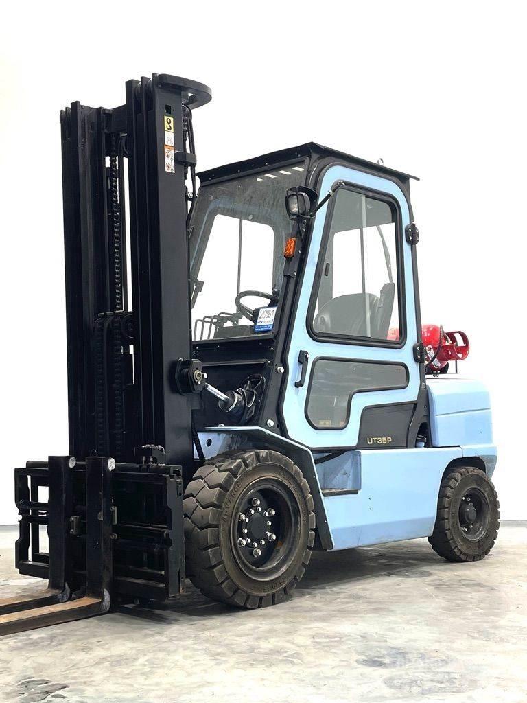 Hyster UT35P Газовые погрузчики