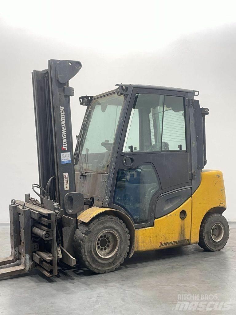 Jungheinrich DFG430S Дизельные погрузчики
