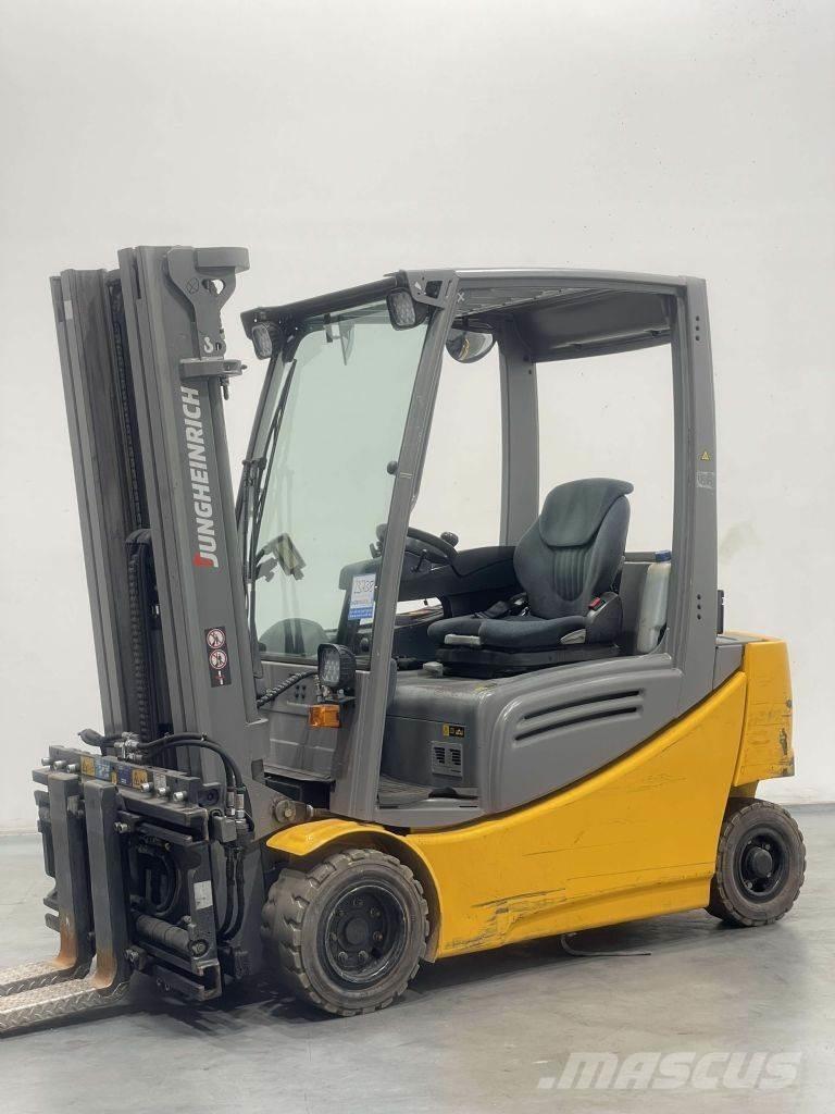 Jungheinrich EFG 320 Электропогрузчики