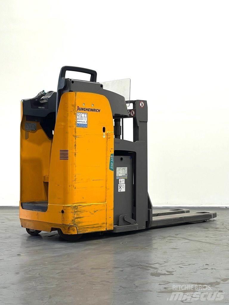 Jungheinrich ESD 120 Ручные штабелёры с электроподъёмом