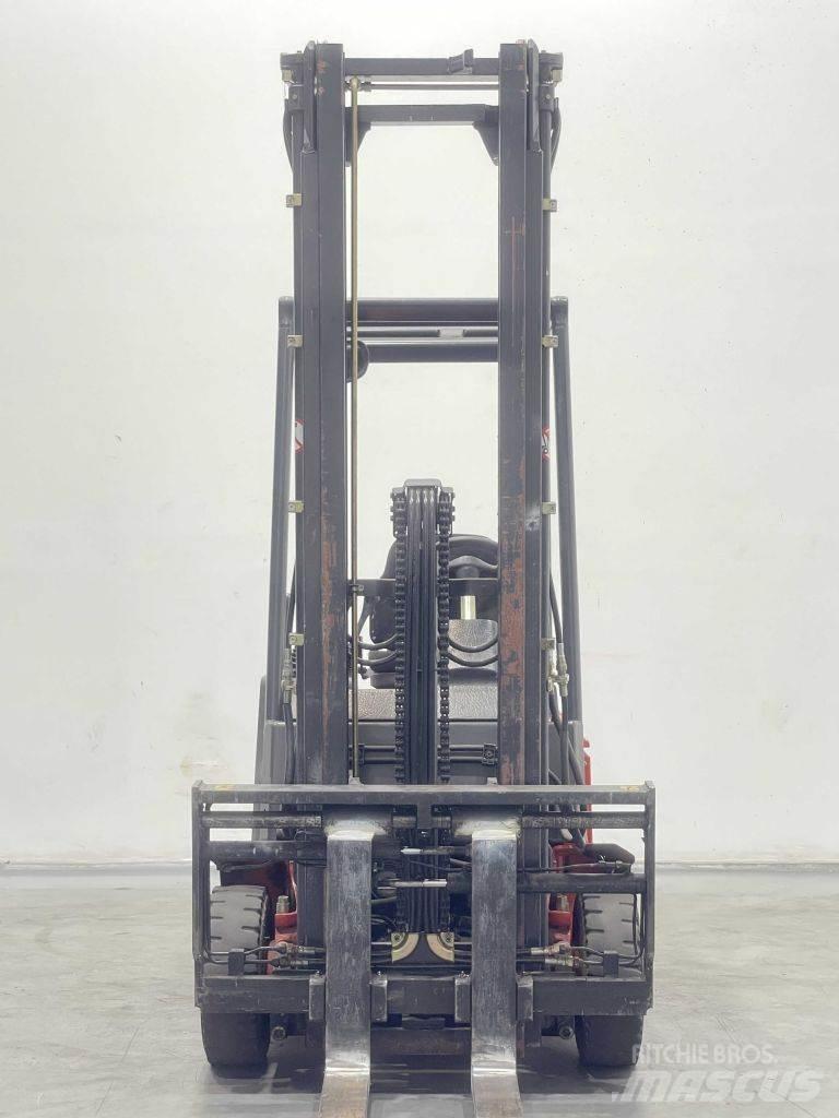 Linde E15Z-02-324 Электропогрузчики