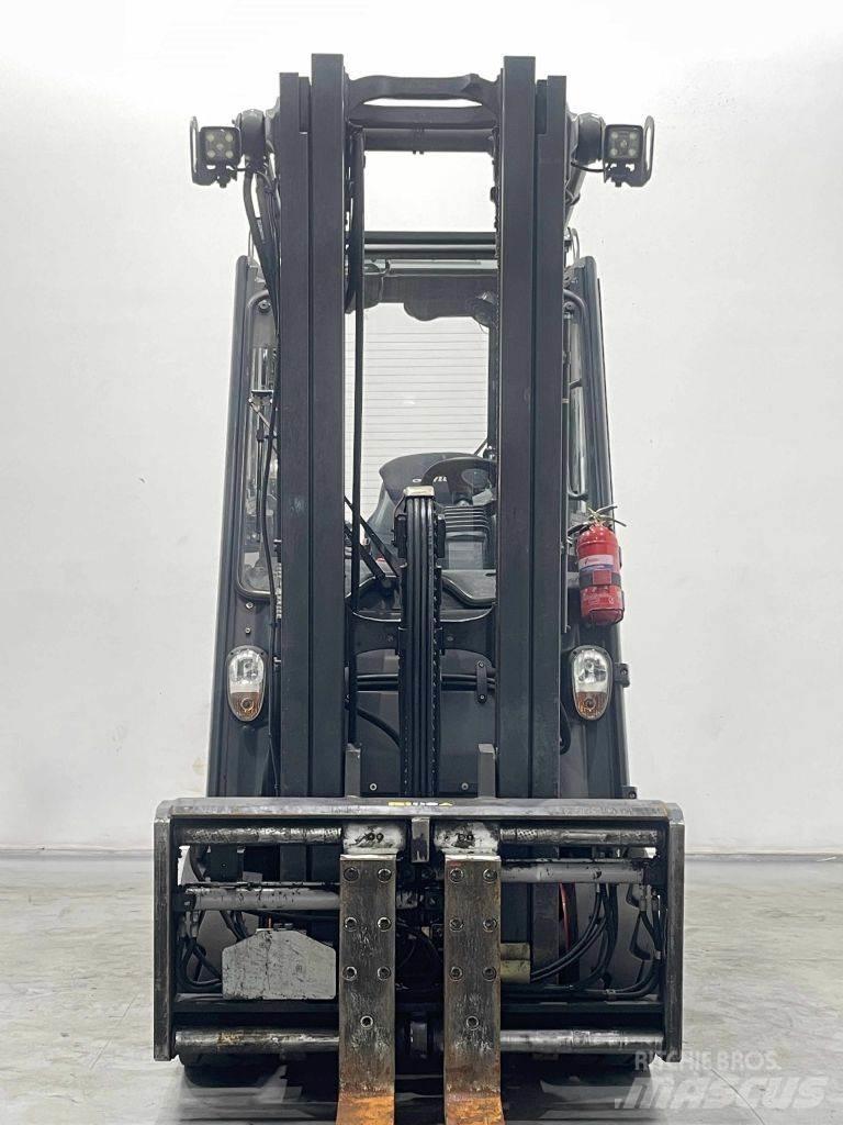 Linde E30H-01/600-387 Электропогрузчики