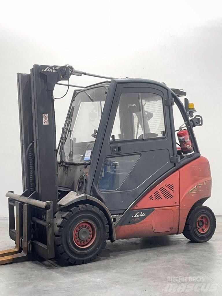 Linde H25D-02/600-393 Дизельные погрузчики