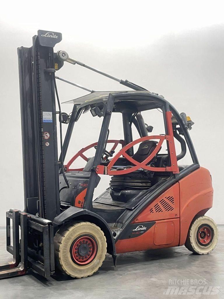 Linde H30D-02-393 Дизельные погрузчики