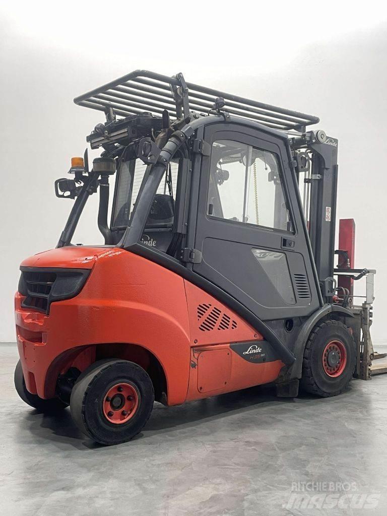 Linde H35D-02-393 Дизельные погрузчики