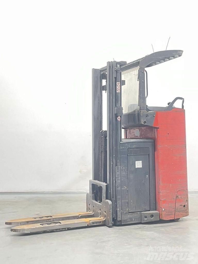 Linde L16RW-1174 Самоходные электроштабелёры