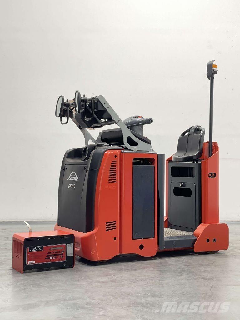 Linde P30C-1190 Складские электротягачи