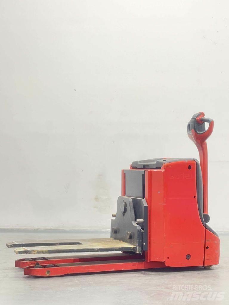 Linde T20-1152 Ручные электрические тележки