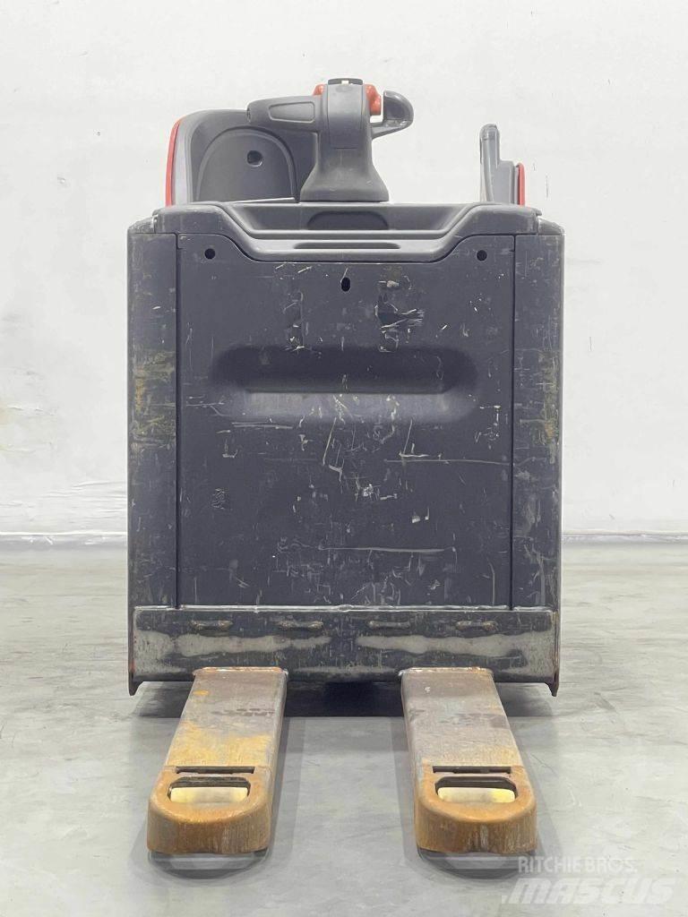 Linde T20SP-131 Ручные электрические тележки