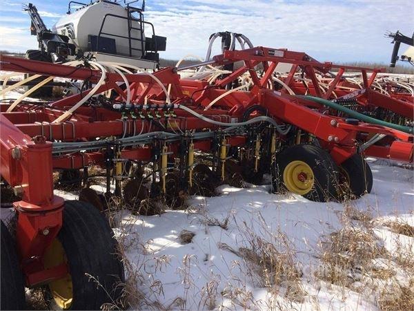 Bourgault 3310 Сеялки