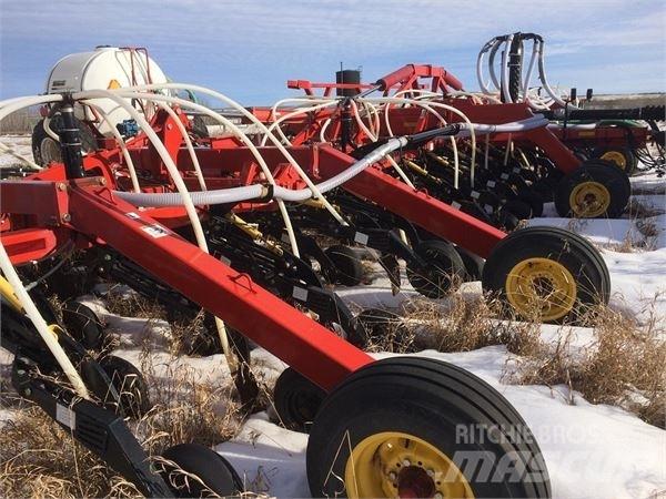 Bourgault 3310 Сеялки