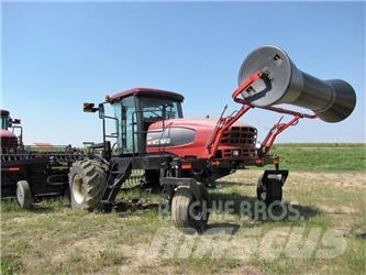 MacDon M150 Уборочные комбайны