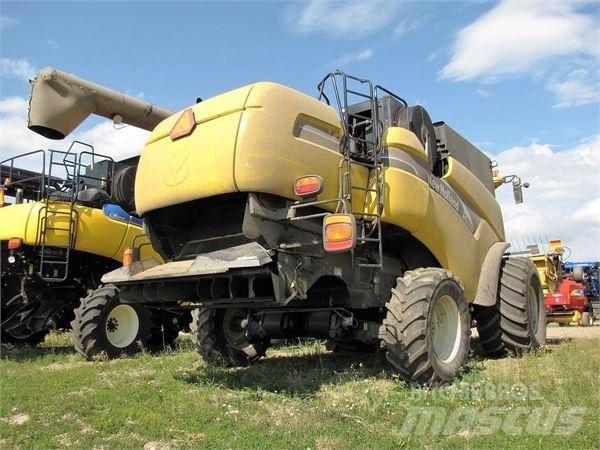 New Holland CX860 Зерноуборочные комбайны
