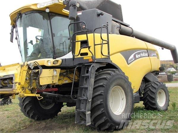 New Holland CX860 Зерноуборочные комбайны