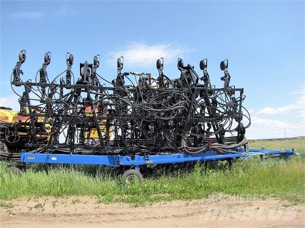New Holland P2070 Сеялки