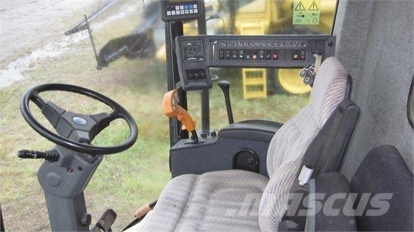New Holland TX66 Зерноуборочные комбайны