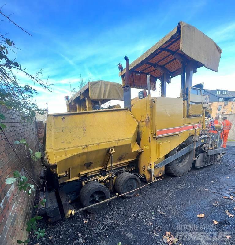 CAT AP600 Paver Асфальтоукладчики