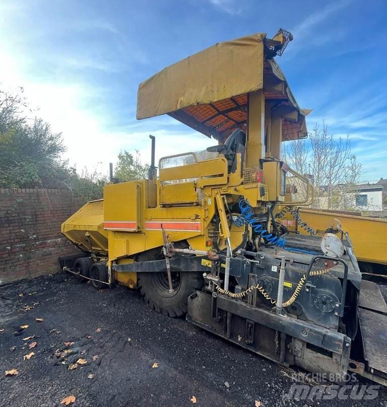 CAT AP600 Paver Асфальтоукладчики