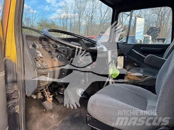 Ford LN8000 Строительная техника - Другие
