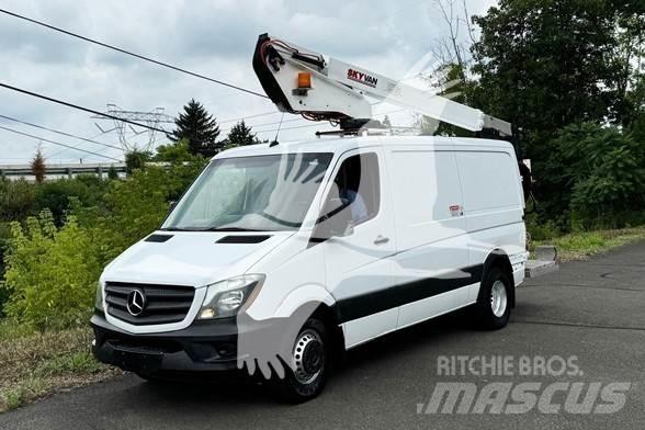 Skyvan UVN35A Автовышки