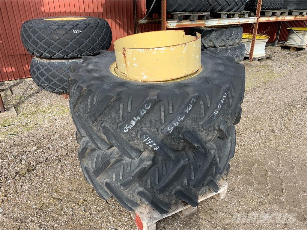  18.4x26 dubbelmontage Шины и колёса