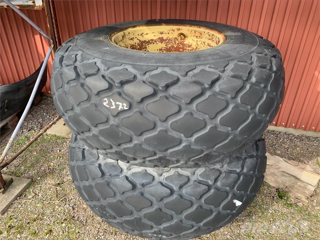  23.1x26 Gräsdäck Шины и колёса