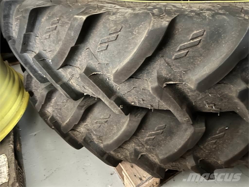  300/95X52 270/95X36 Шины и колёса